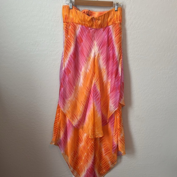 NWT BCBG Maxazria Strapless 100% Silk Handkerchief Dress 10 - Picture 3 of 8